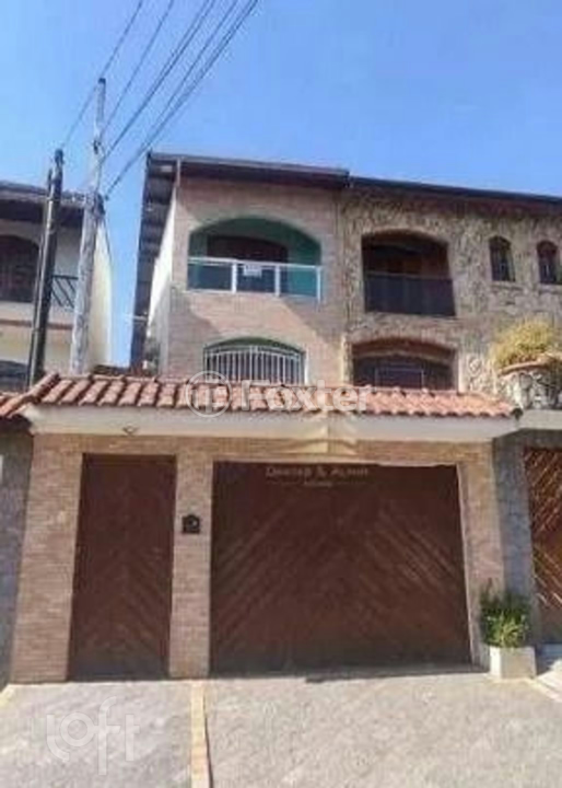 Casa à venda com 3 quartos, 200m² - Foto 16