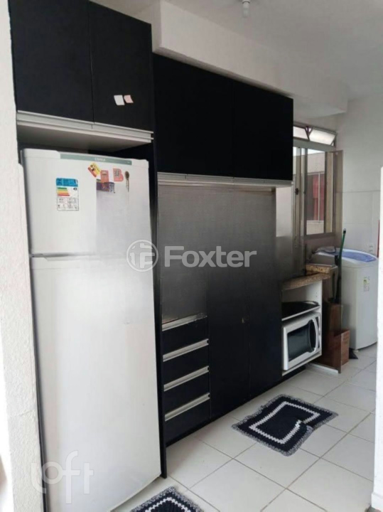 Apartamento à venda com 2 quartos, 41m² - Foto 17