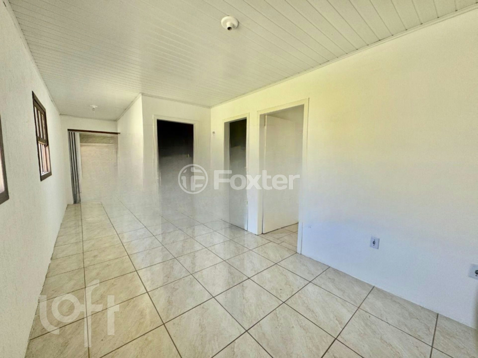 Casa à venda com 4 quartos, 232m² - Foto 1