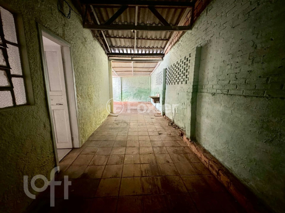 Casa à venda com 4 quartos, 232m² - Foto 14