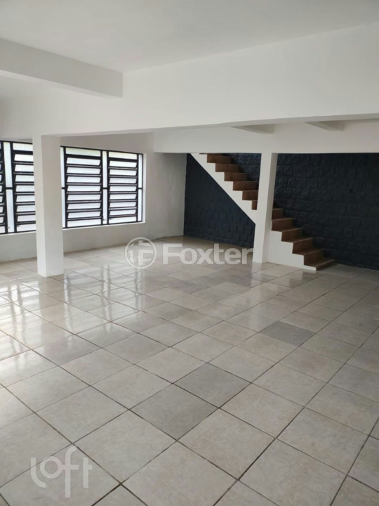 Casa à venda com 3 quartos, 194m² - Foto 4