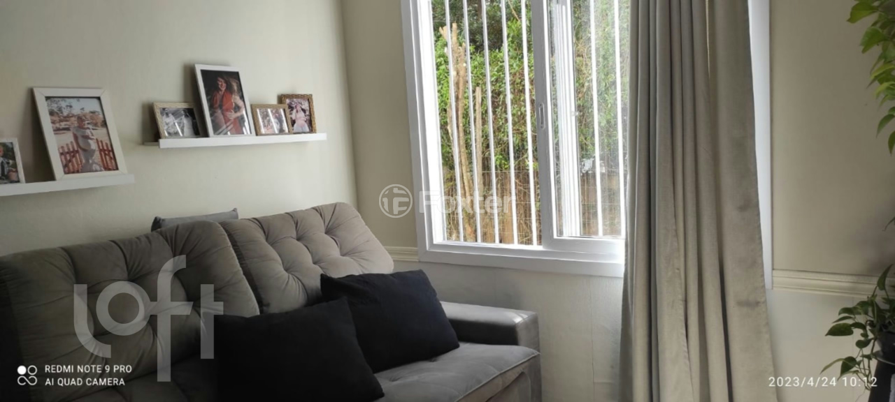 Apartamento à venda com 2 quartos, 62m² - Foto 1