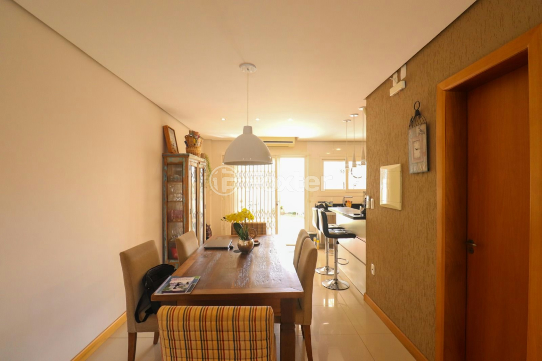 Casa de Condomínio à venda com 3 quartos, 142m² - Foto 3