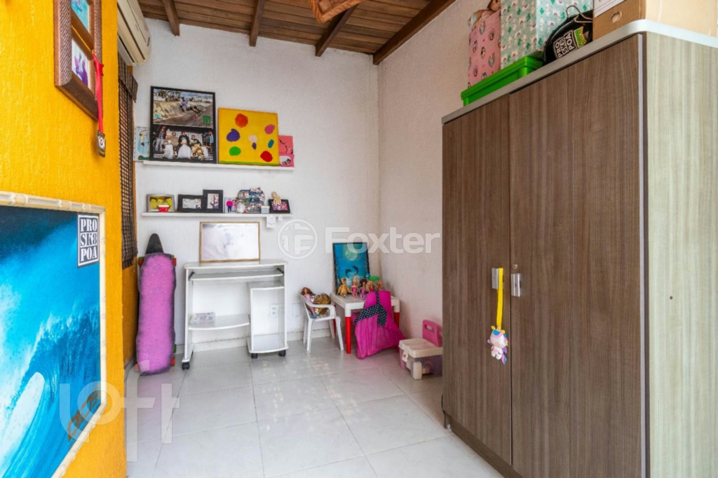 Casa à venda com 3 quartos, 240m² - Foto 42