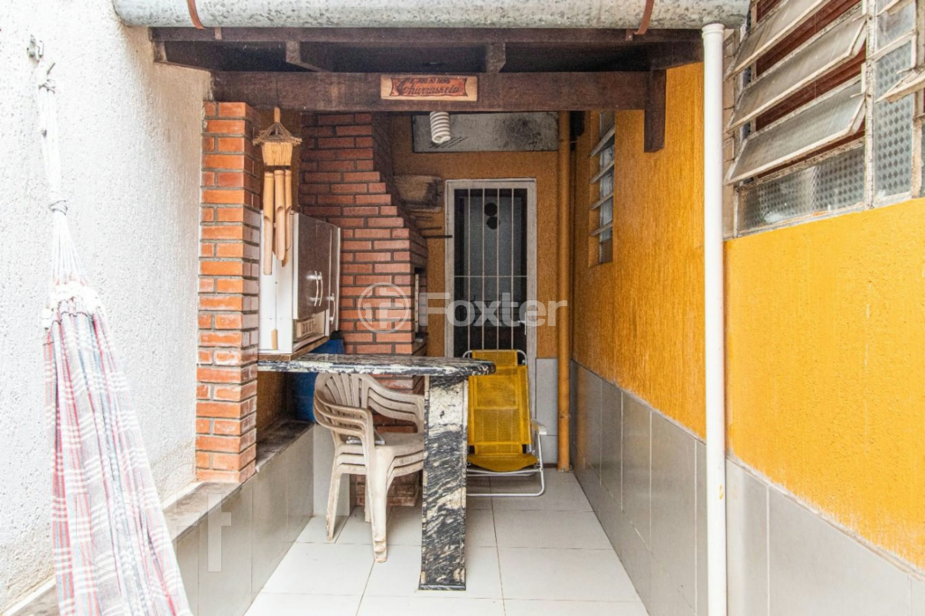 Casa à venda com 3 quartos, 240m² - Foto 32