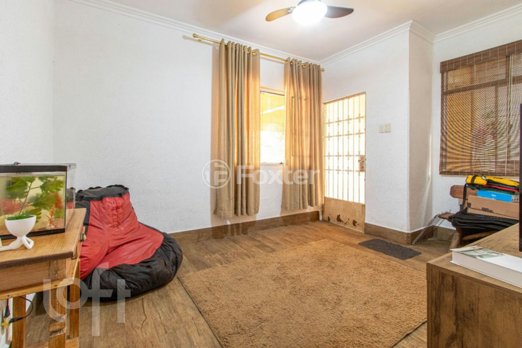 Casa à venda com 3 quartos, 240m² - Foto 3