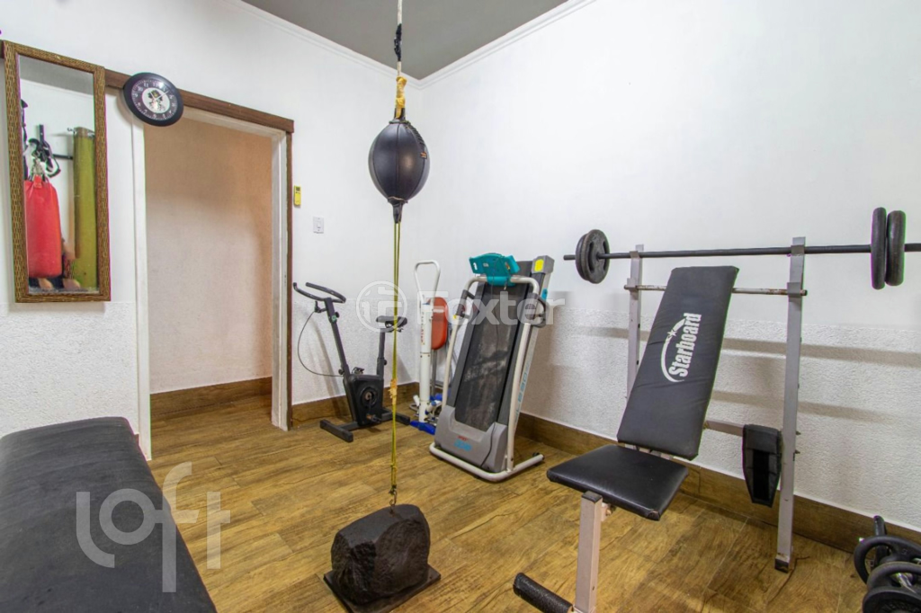 Casa à venda com 3 quartos, 240m² - Foto 5
