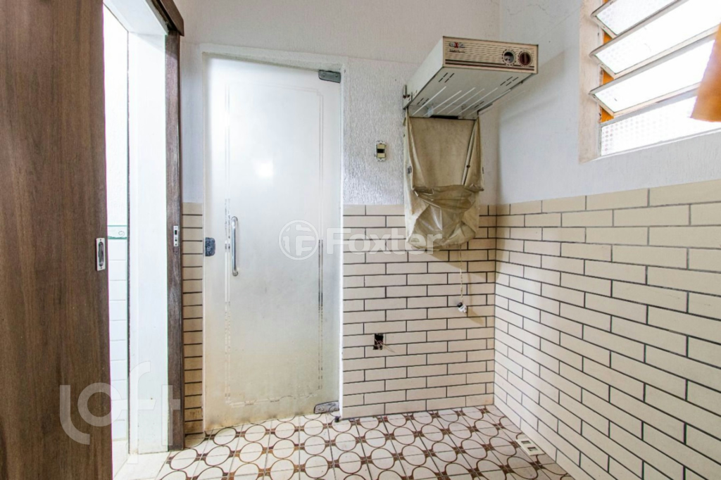 Casa à venda com 3 quartos, 240m² - Foto 11