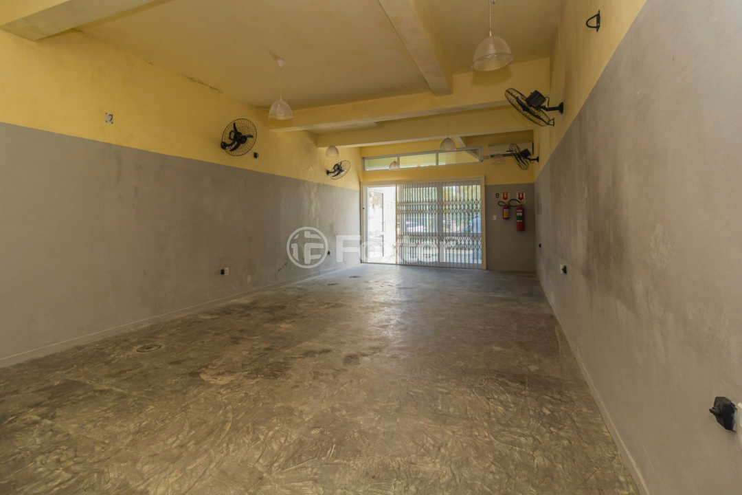 Loja-Salão à venda, 67m² - Foto 1