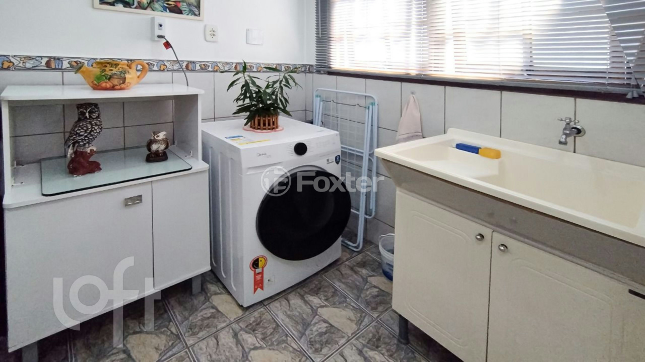 Casa à venda com 2 quartos, 90m² - Foto 17