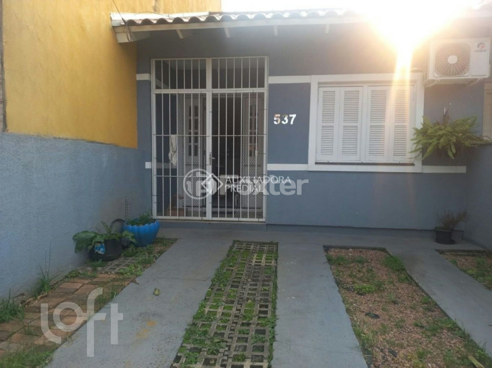 Casa à venda com 2 quartos, 45m² - Foto 7