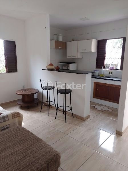 Casa à venda com 2 quartos, 90m² - Foto 17
