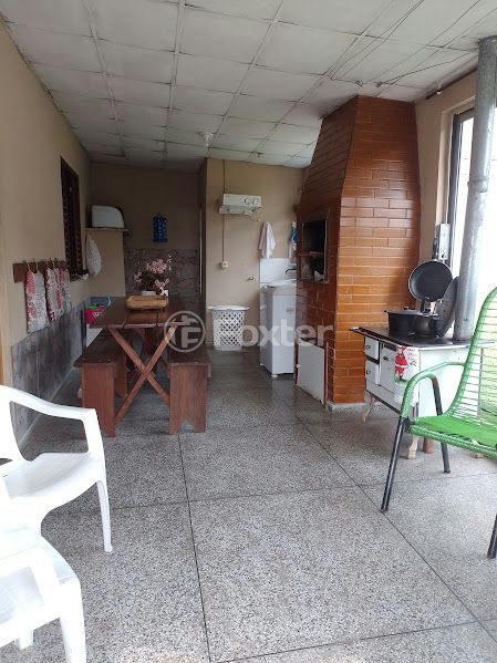 Casa à venda com 2 quartos, 90m² - Foto 13