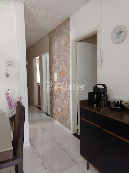 Casa à venda com 2 quartos, 90m² - Foto 9