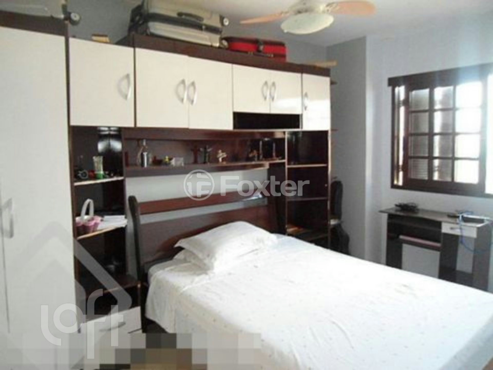 Casa à venda com 3 quartos, 123m² - Foto 2