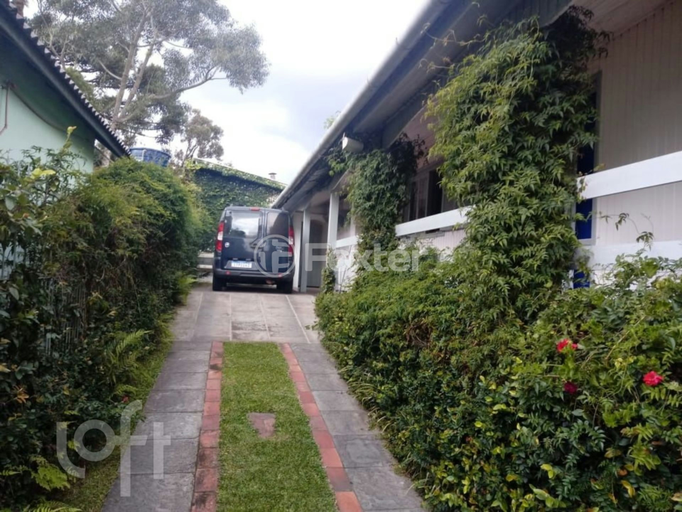 Casa à venda com 5 quartos, 140m² - Foto 36