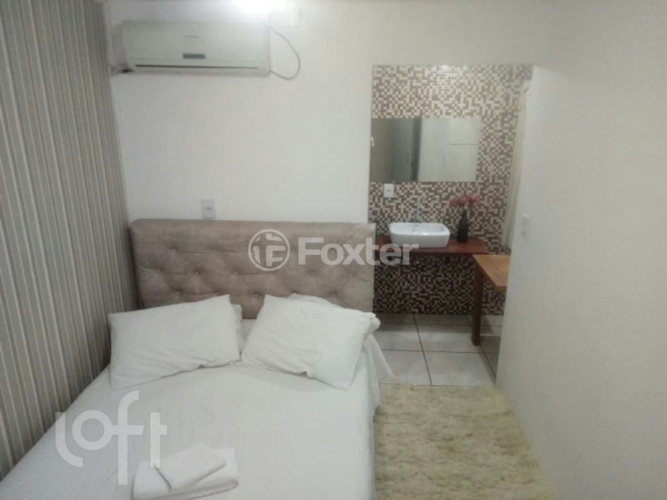 Casa à venda com 5 quartos, 140m² - Foto 26