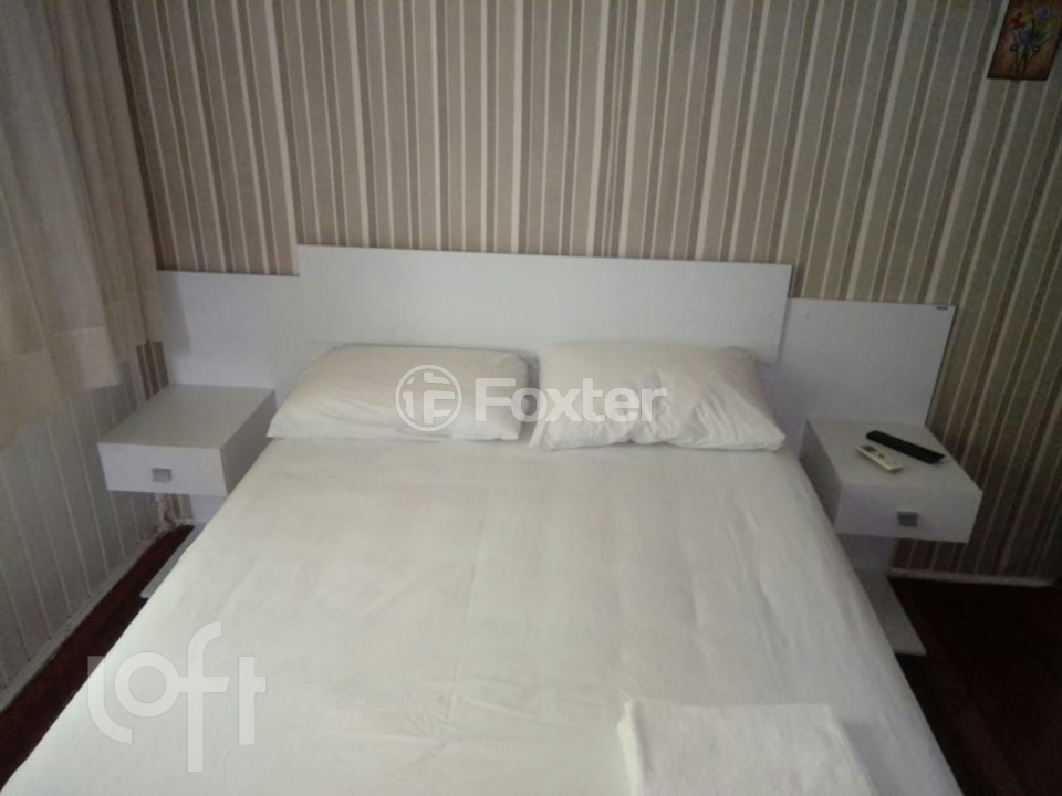 Casa à venda com 5 quartos, 140m² - Foto 27