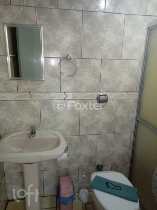 Casa à venda com 5 quartos, 140m² - Foto 18