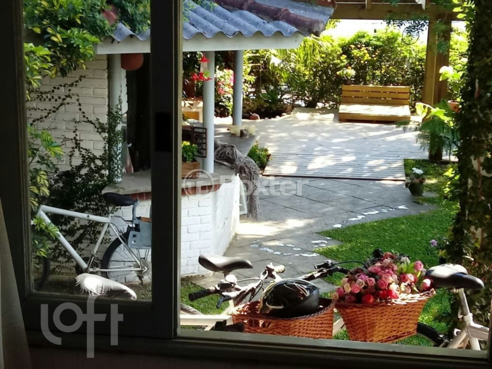 Casa à venda com 5 quartos, 140m² - Foto 25