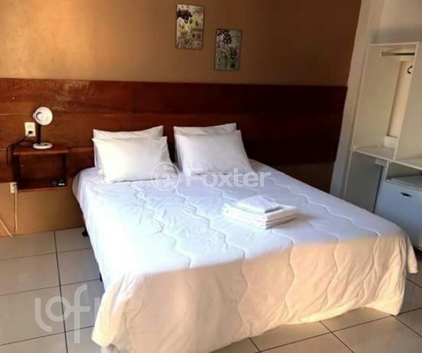 Casa à venda com 5 quartos, 140m² - Foto 12