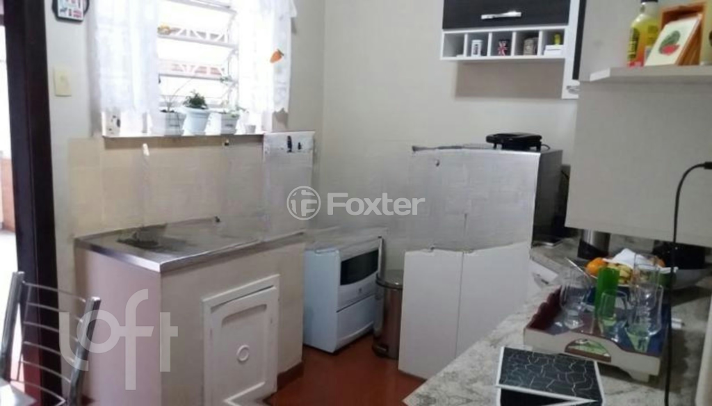 Casa à venda com 2 quartos, 90m² - Foto 5