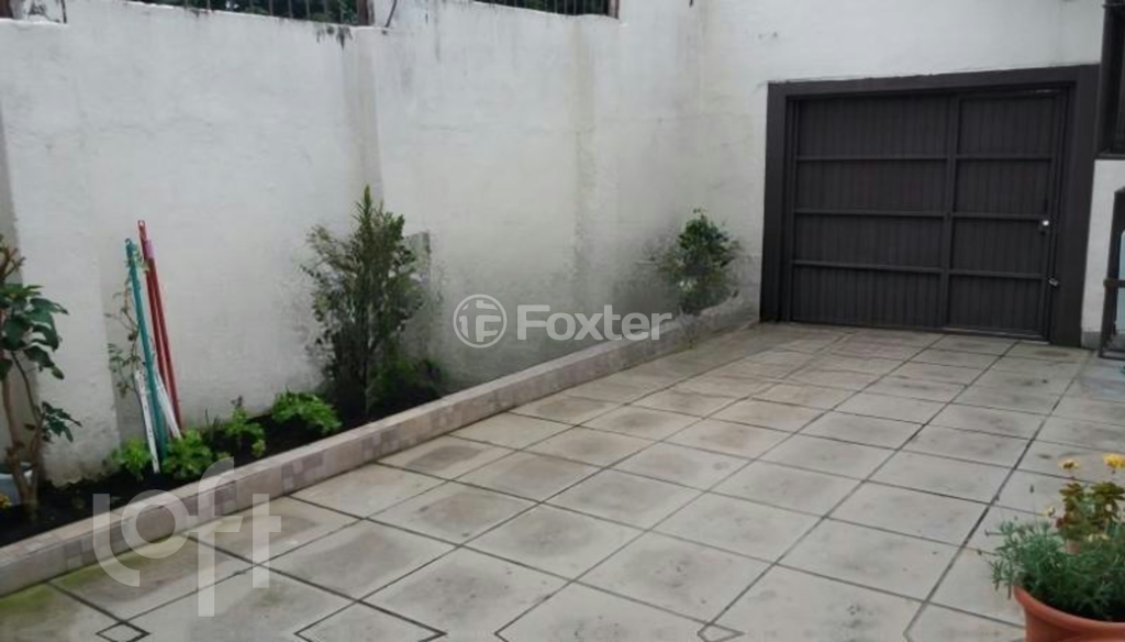 Casa à venda com 2 quartos, 90m² - Foto 13