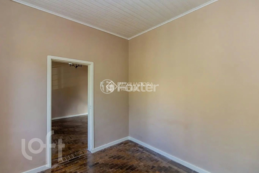 Casa à venda com 2 quartos, 90m² - Foto 18