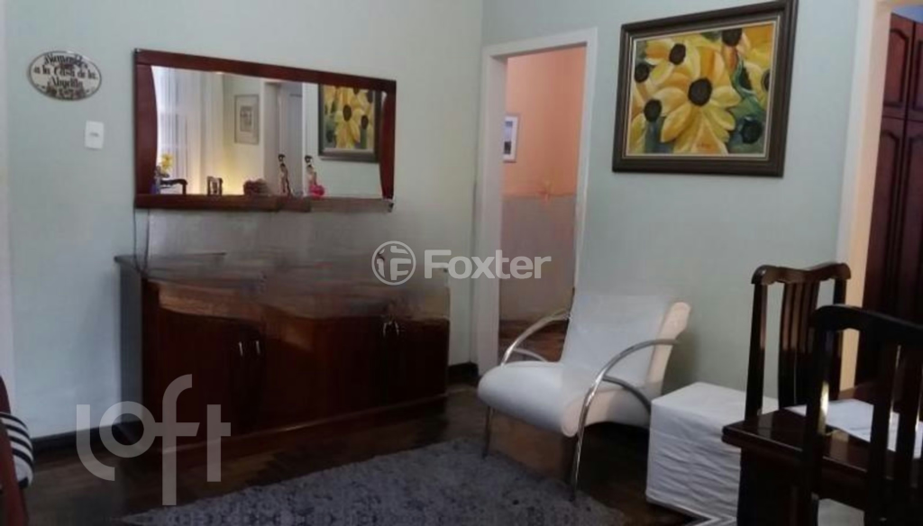 Casa à venda com 2 quartos, 90m² - Foto 2