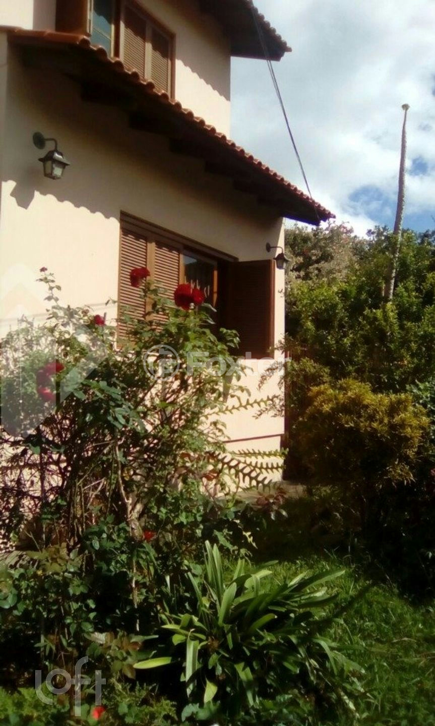 Casa à venda com 4 quartos, 130m² - Foto 3
