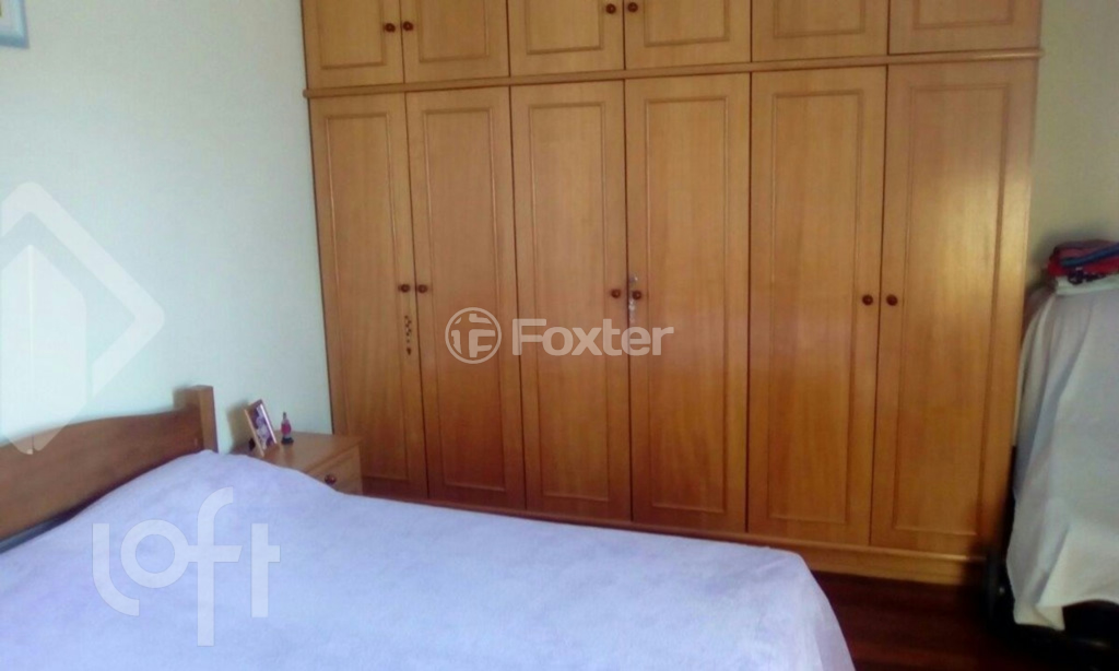 Casa à venda com 4 quartos, 130m² - Foto 11