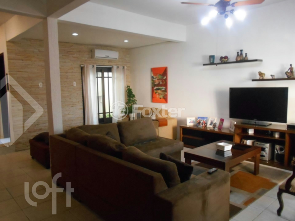 Casa à venda com 5 quartos, 260m² - Foto 3