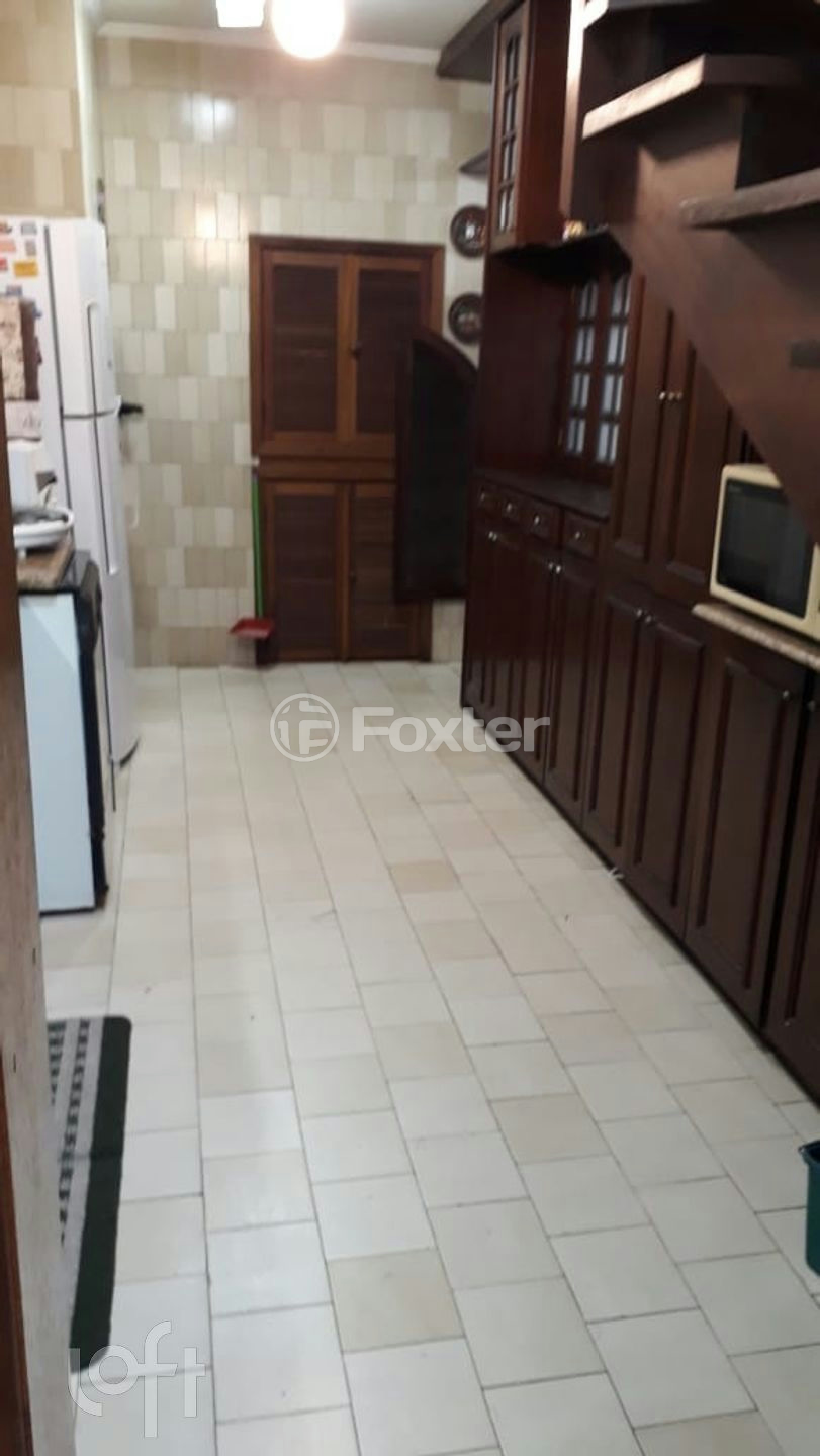 Casa à venda com 3 quartos, 143m² - Foto 6