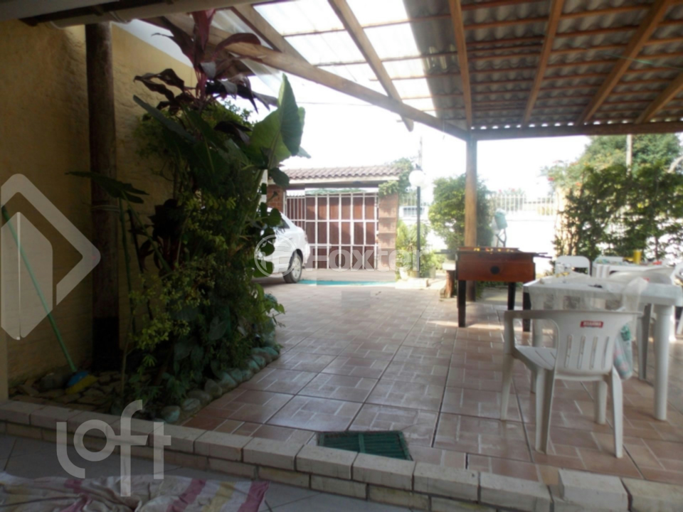Casa à venda com 2 quartos, 150m² - Foto 3
