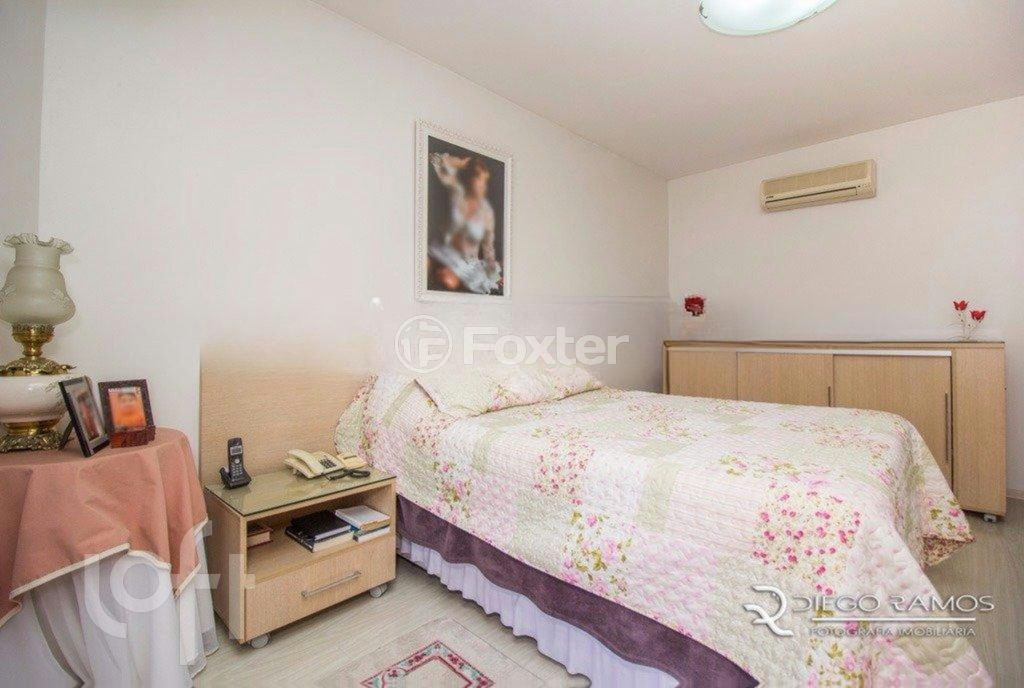 Casa de Condomínio à venda com 5 quartos, 290m² - Foto 19
