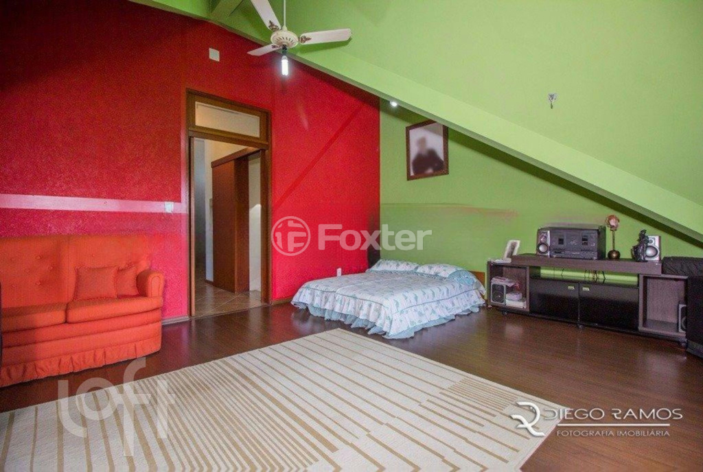 Casa de Condomínio à venda com 5 quartos, 290m² - Foto 38