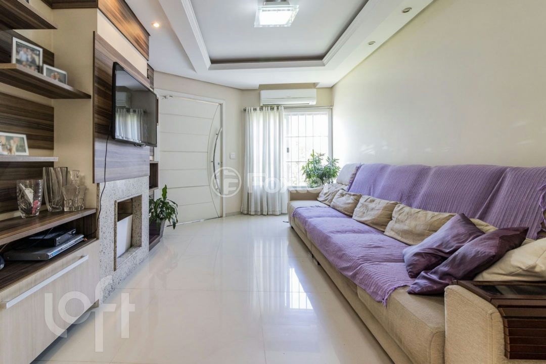 Casa à venda com 5 quartos, 243m² - Foto 1