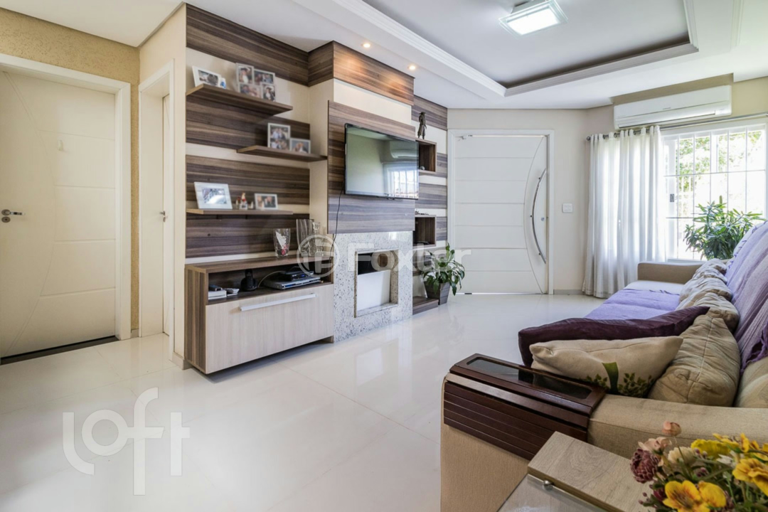 Casa à venda com 5 quartos, 243m² - Foto 4