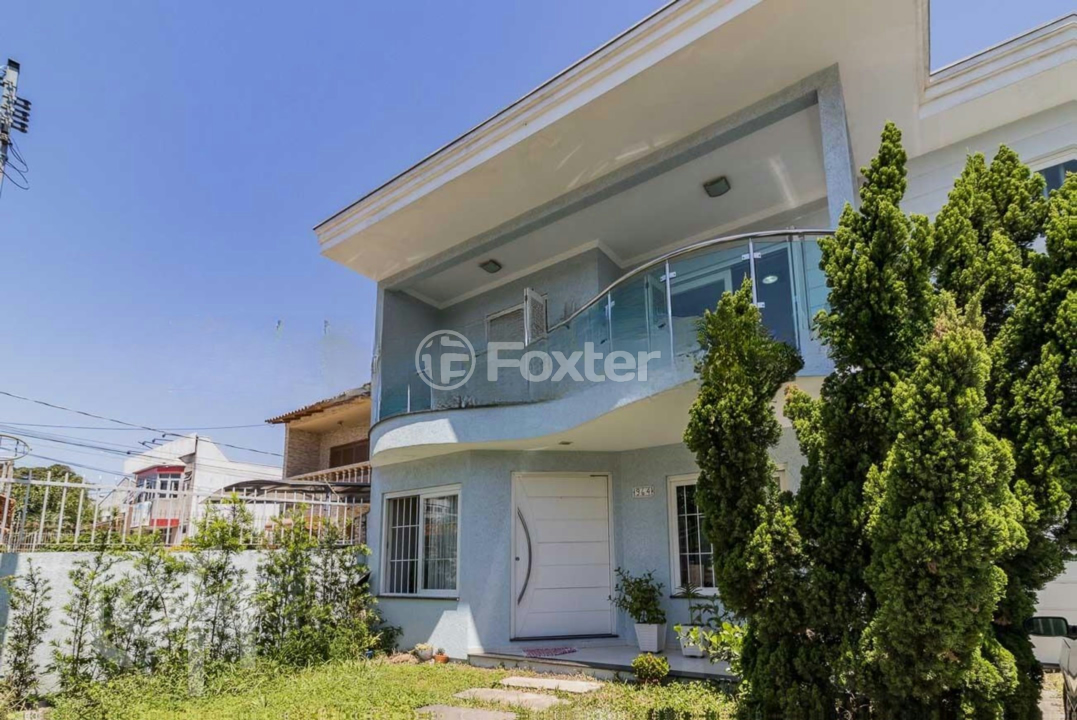 Casa à venda com 5 quartos, 243m² - Foto 2
