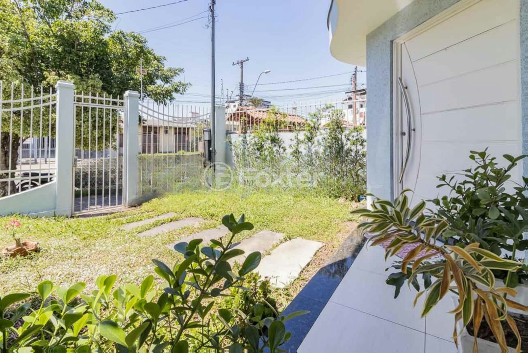 Casa à venda com 5 quartos, 243m² - Foto 41