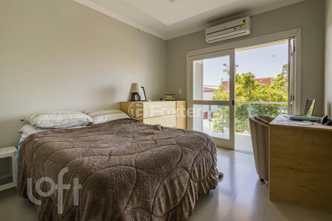 Casa à venda com 5 quartos, 243m² - Foto 15
