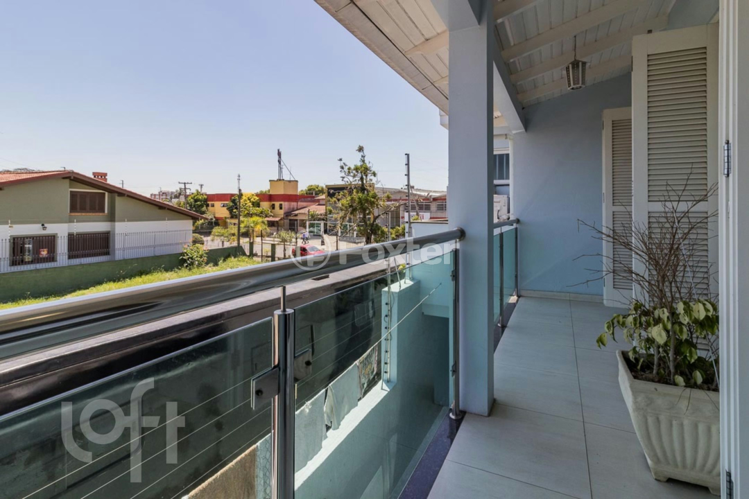 Casa à venda com 5 quartos, 243m² - Foto 22