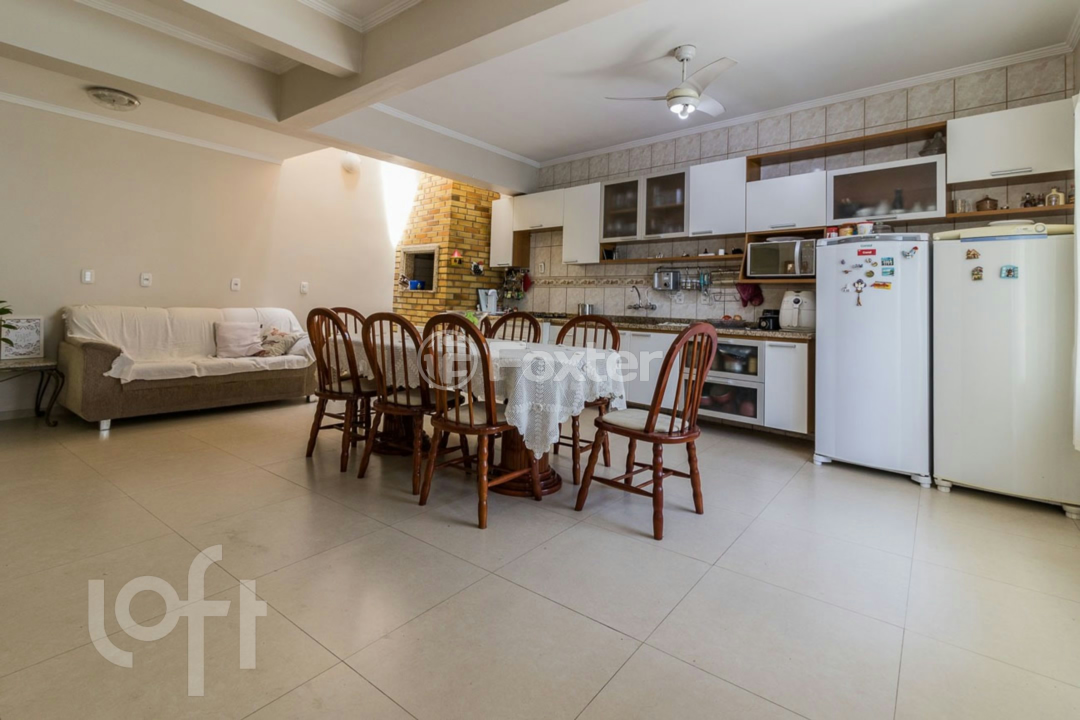 Casa à venda com 5 quartos, 243m² - Foto 33