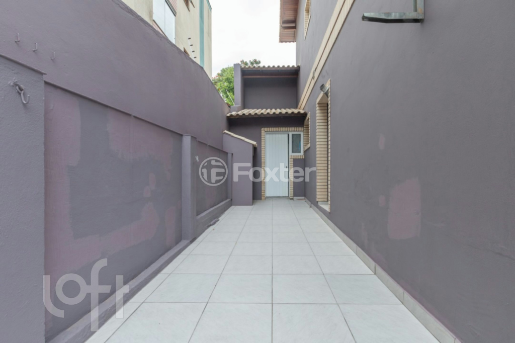 Casa à venda com 4 quartos, 290m² - Foto 29
