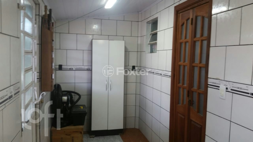 Casa à venda com 3 quartos, 65m² - Foto 4