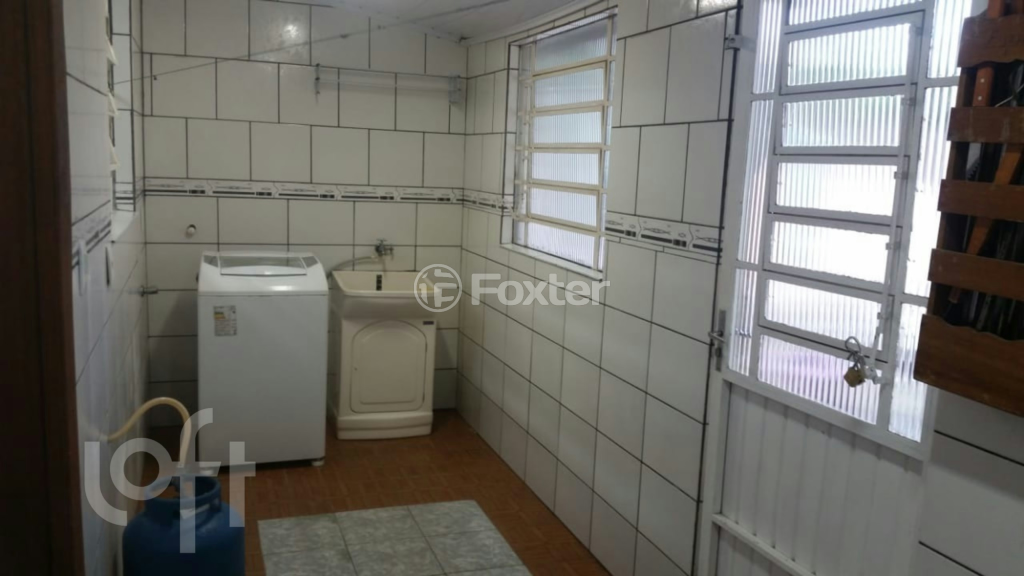 Casa à venda com 3 quartos, 65m² - Foto 5