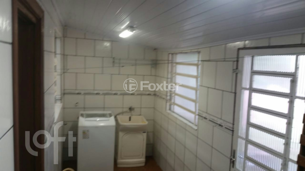 Casa à venda com 3 quartos, 65m² - Foto 11