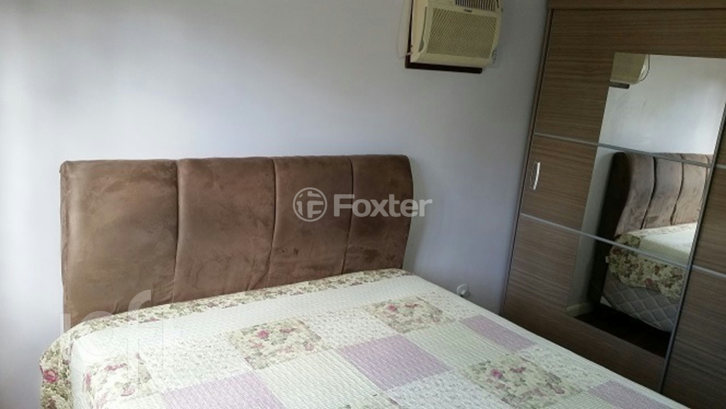 Casa à venda com 3 quartos, 65m² - Foto 7