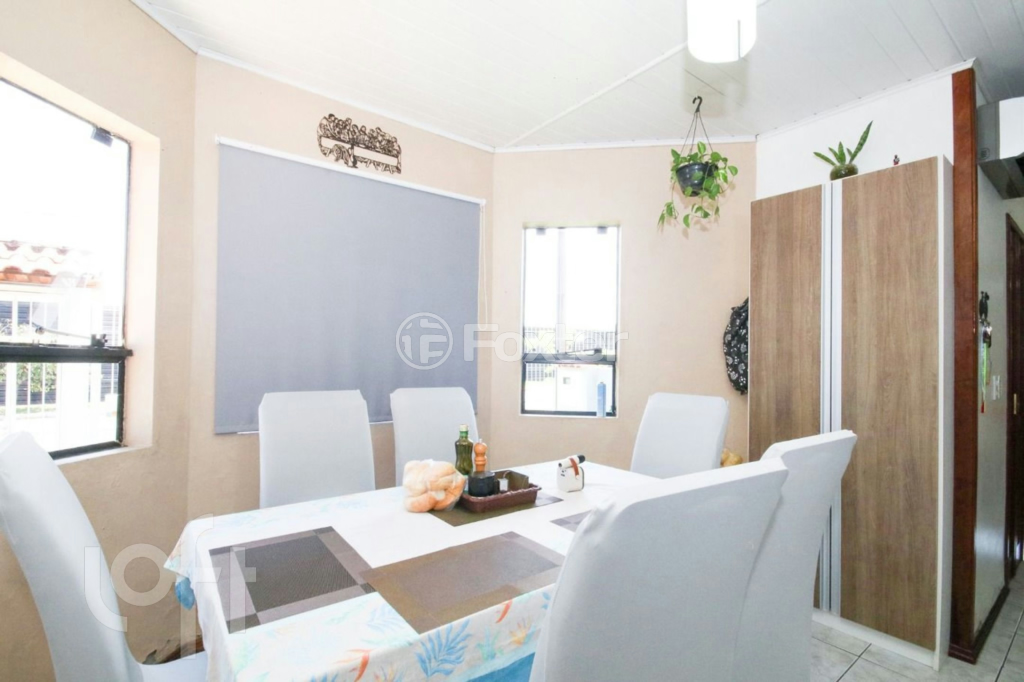 Casa à venda com 3 quartos, 80m² - Foto 31