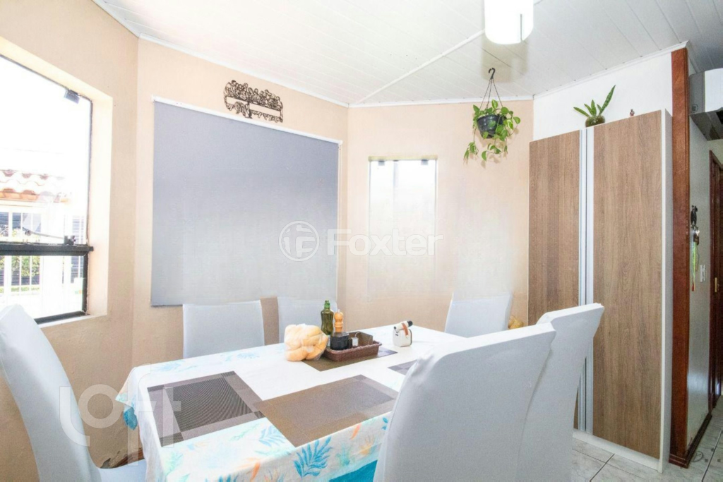 Casa à venda com 3 quartos, 80m² - Foto 5